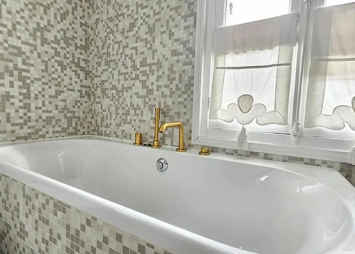 Maison Familiale, 3 Chambres, Jardin, Au Calme * Trouville-sur-Mer