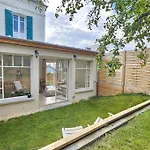 Maison Familiale, 3 Chambres, Jardin, Au Calme Semesterbostad