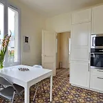Semesterbostad Maison Familiale, 3 Chambres, Jardin, Au Calme *