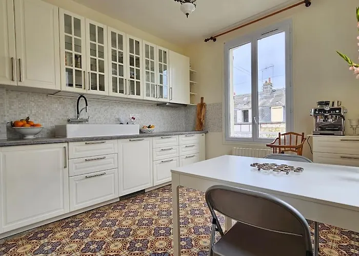 Holiday home Maison Familiale, 3 Chambres, Jardin, Au Calme Trouville-sur-Mer